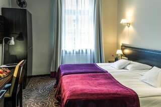 Отель Hotel Racibor Рацибуж Стандартный двухместный номер с 1 кроватью или 2 отдельными кроватями-1